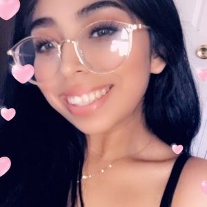 Meet your Posher, Judith